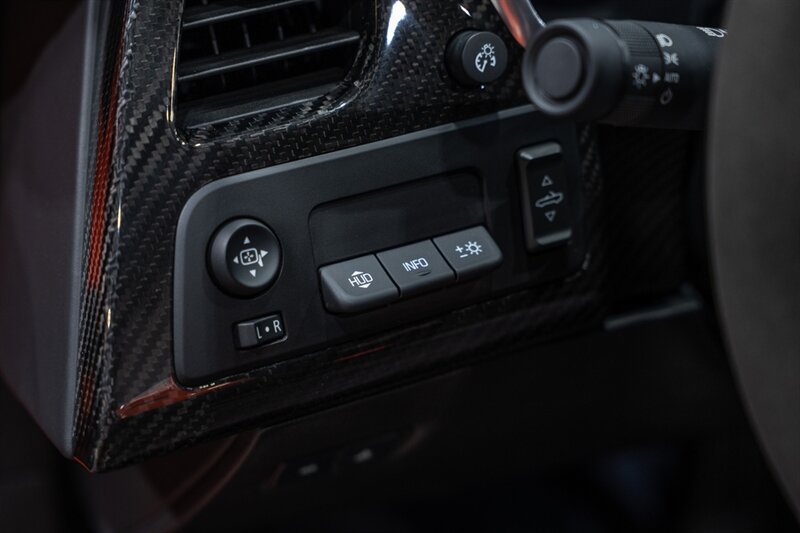 Used 2019 Chevrolet Corvette ZR1 RWD image 61