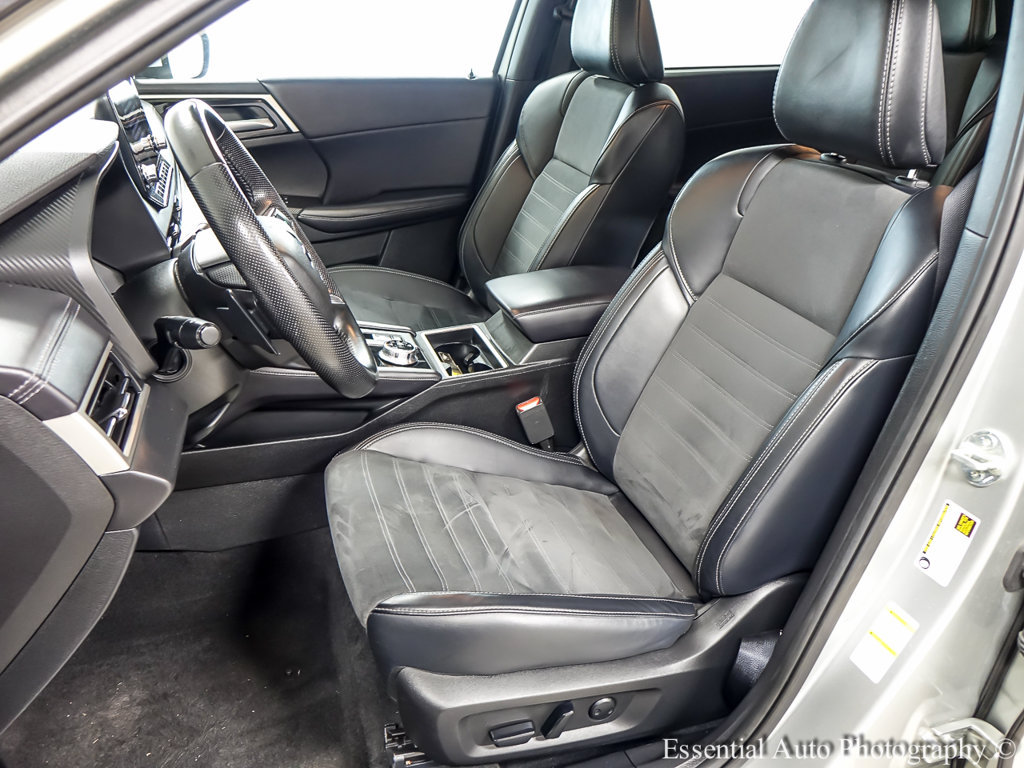Used 2024 Mitsubishi Outlander SE AWD/4WD image 9