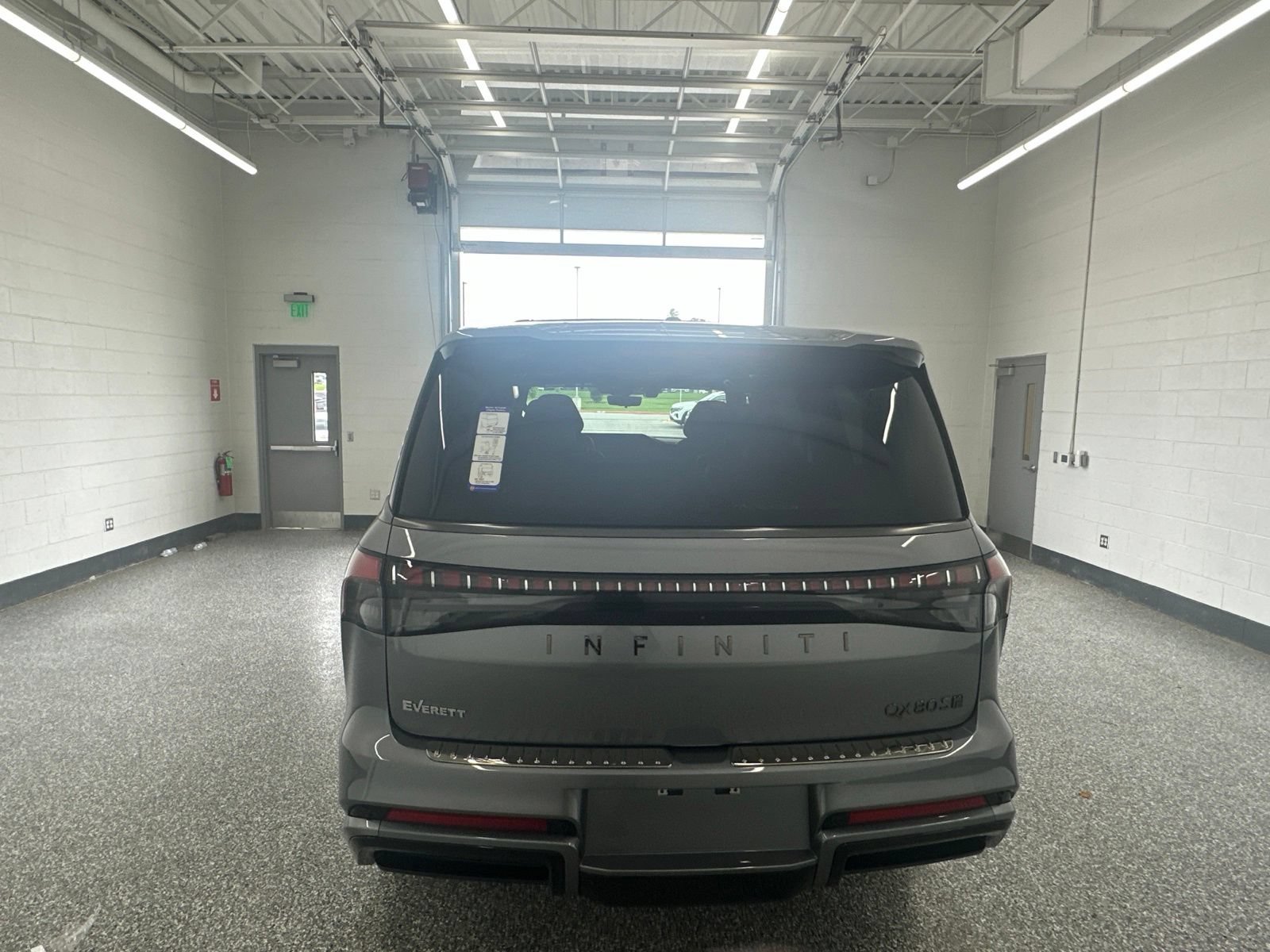 New 2027 INFINITI QX80 Sensory w/ Sport Exterior Package AWD/4WD image 7