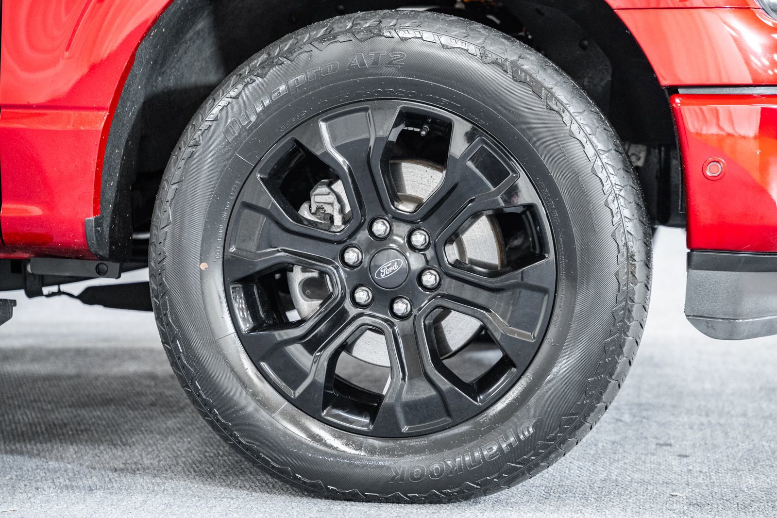 Certified 2022 Ford F150 Lariat w/ Equipment Group 502A High image 18