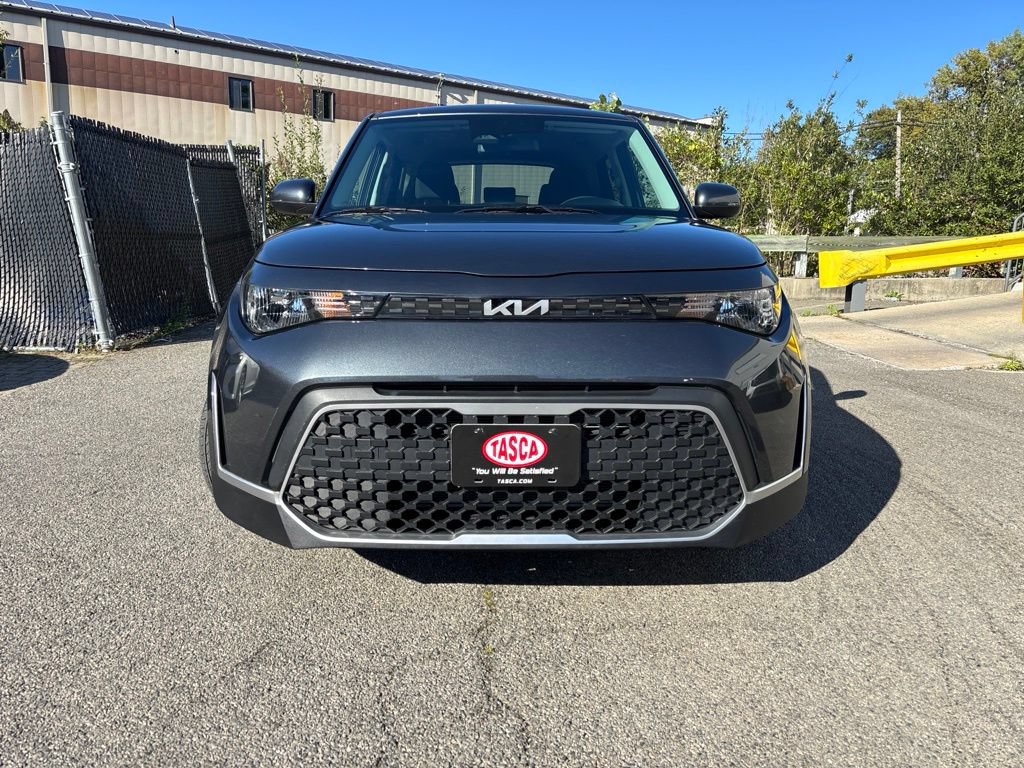 Used 2024 Kia Soul LX w/ Option Group 015 FWD image 8