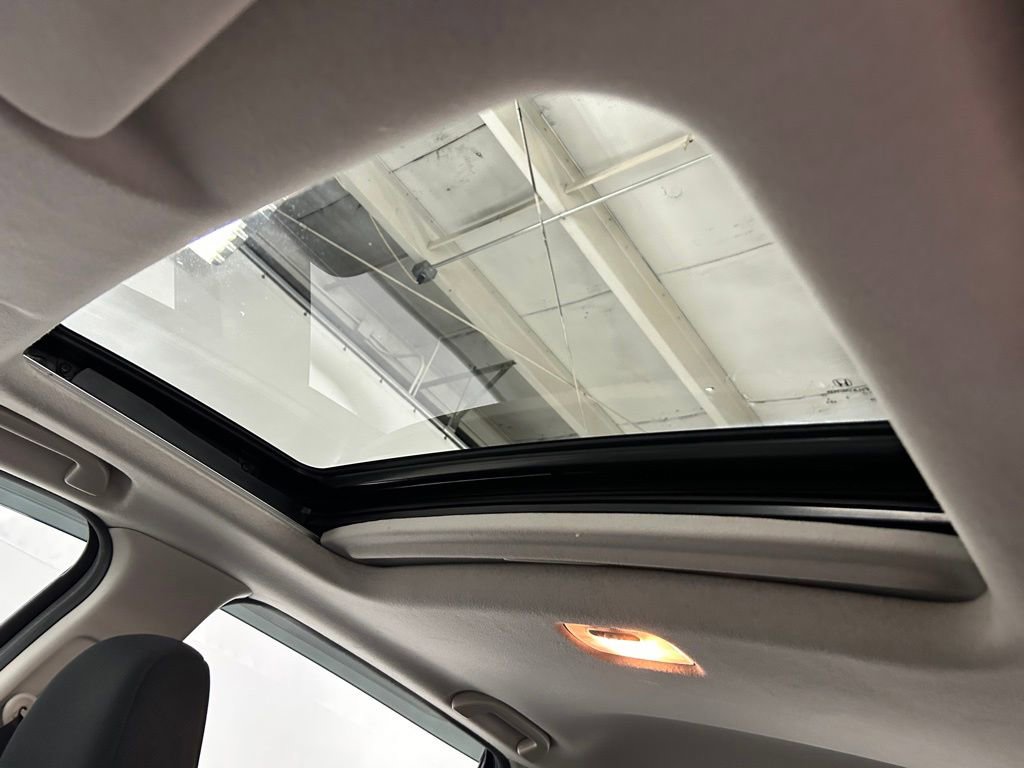 Used 2018 Honda Fit EX image 18