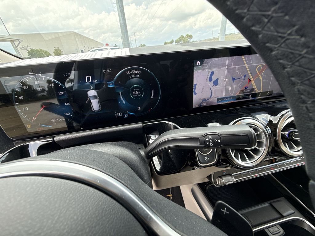 Used 2022 Mercedes-Benz GLA 250 4MATIC image 20