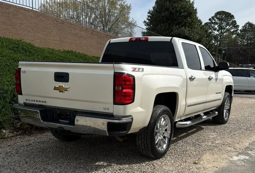 Used 2014 Chevrolet Silverado 1500 LTZ Z71 w/ Driver Alert Package AWD/4WD image 7