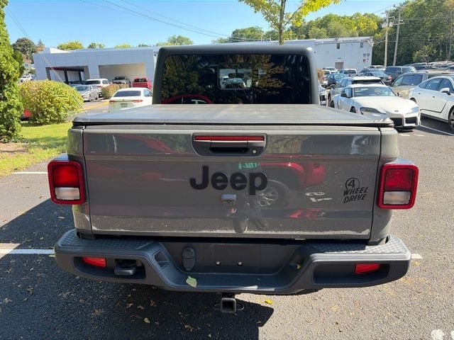 Used 2021 Jeep Gladiator Sport AWD/4WD image 5