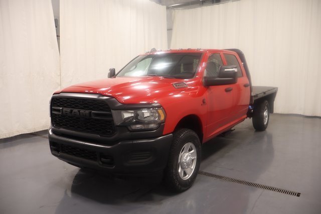 Used 2024 RAM 3500 Tradesman image 4
