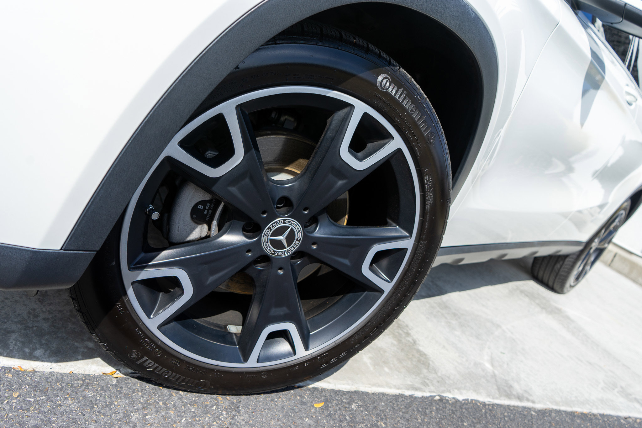 Used 2019 Mercedes-Benz GLA 250 4MATIC image 4