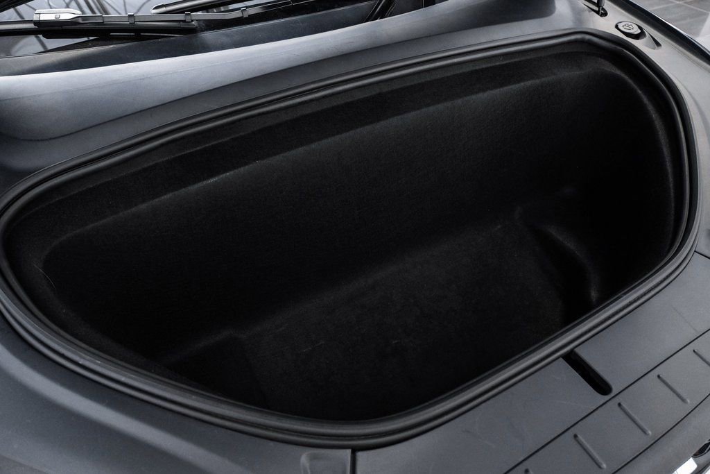 Used 2022 Tesla Model X image 50