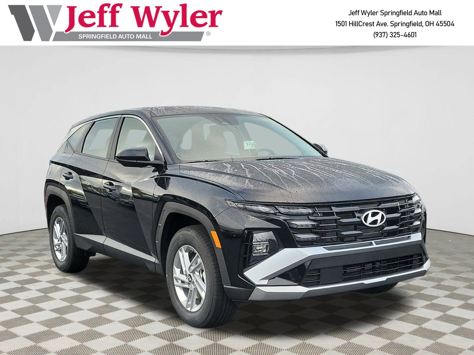 Used 2025 Hyundai Tucson SE