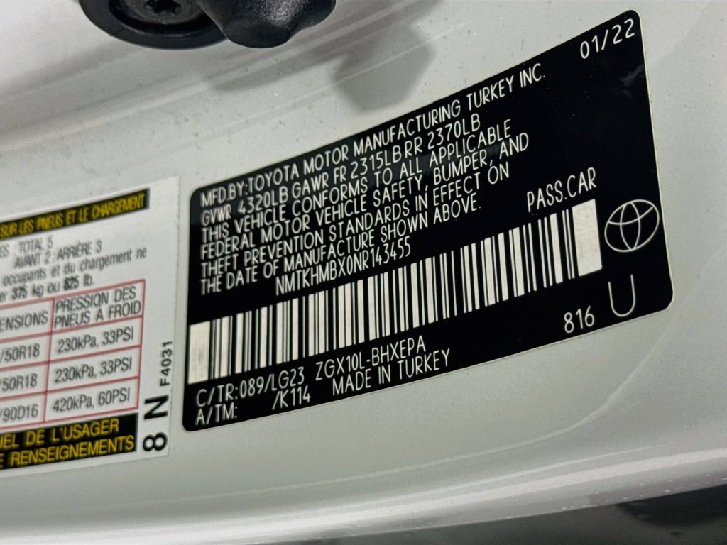 Used 2022 Toyota C-HR Limited FWD image 39