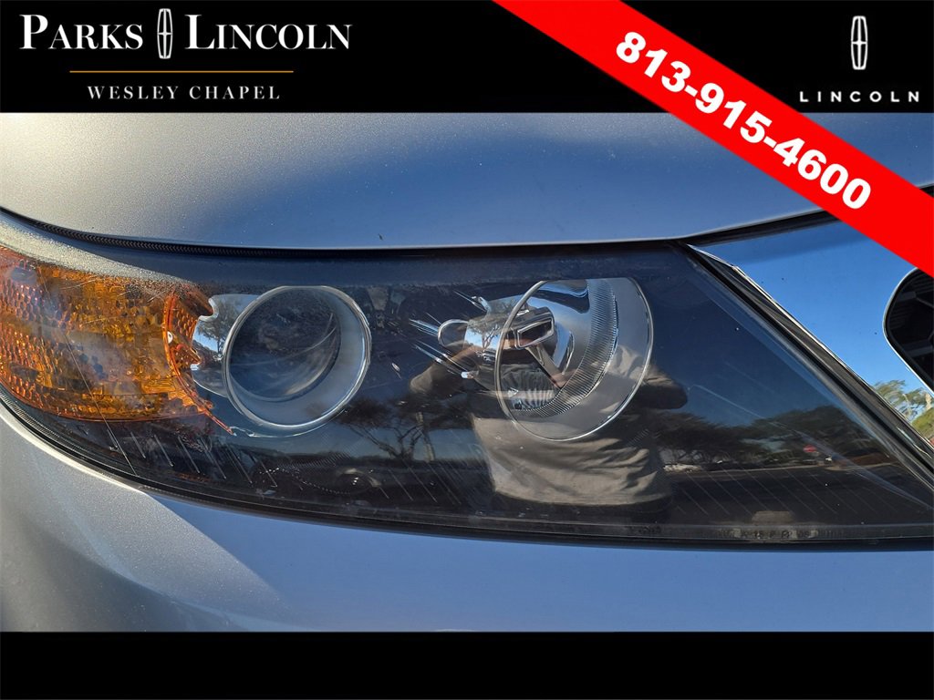 Used 2011 Kia Sorento LX w/ Convenience Pkg image 6