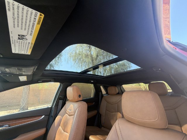 Used 2020 Cadillac XT5 Premium Luxury FWD image 19