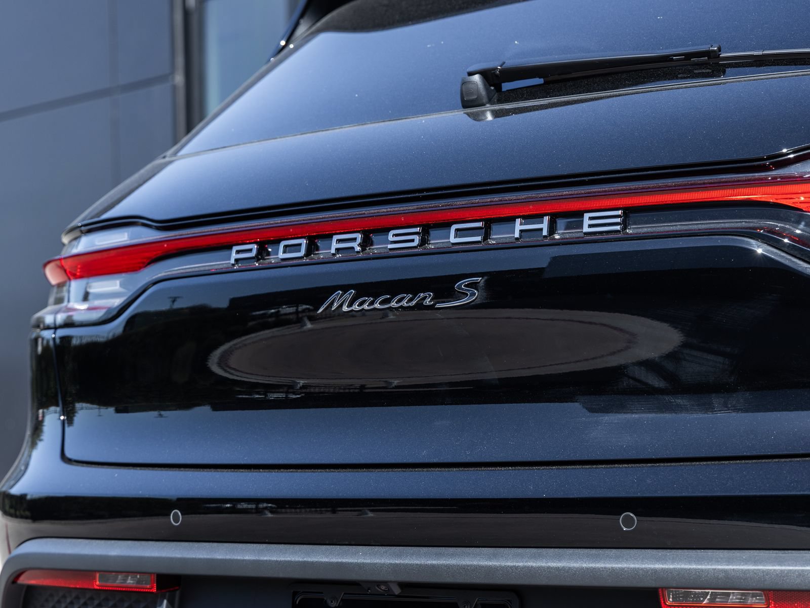Certified 2026 Porsche Macan S AWD/4WD image 15