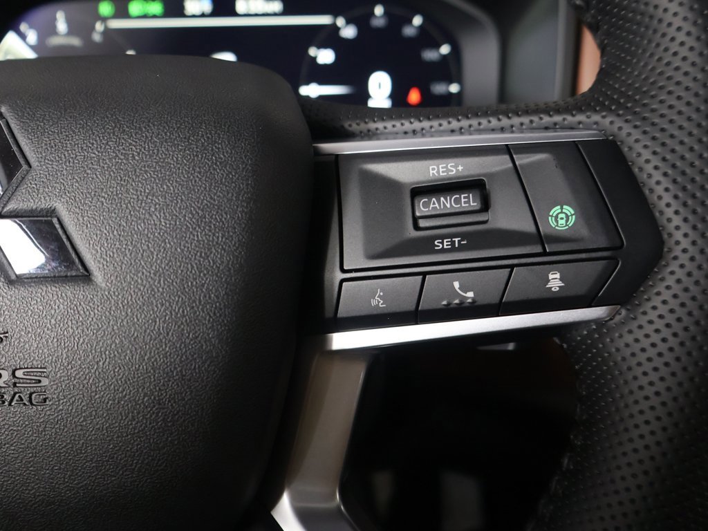 New 2026 Mitsubishi Outlander SEL image 49