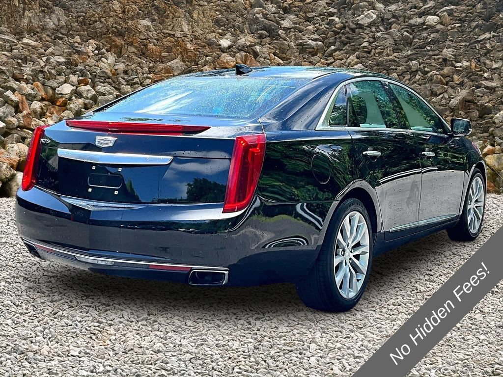 Used 2017 Cadillac XTS Luxury FWD image 2