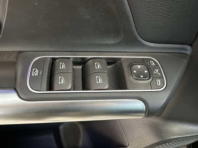 Certified 2024 Mercedes-Benz GLA 250 4MATIC image 21