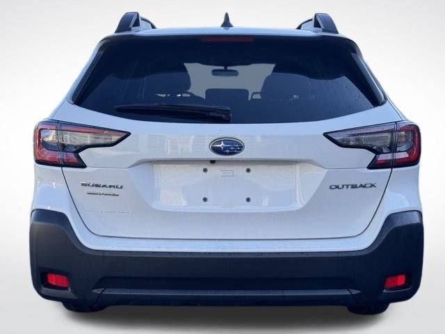Used 2024 Subaru Outback Premium image 5