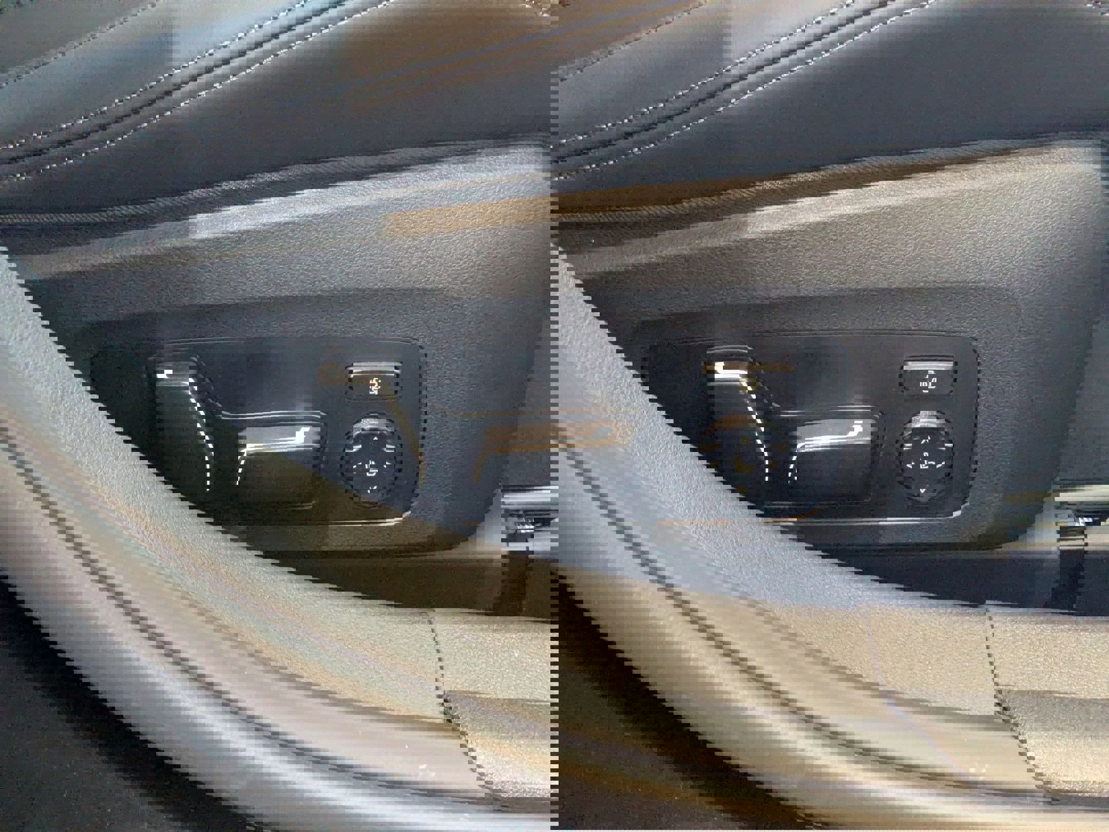 New 2026 BMW M3 Competition w/ Executive Package image 36