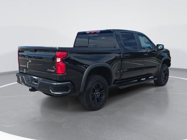 Used 2024 Chevrolet Silverado 1500 ZR2 w/ Technology Package image 3