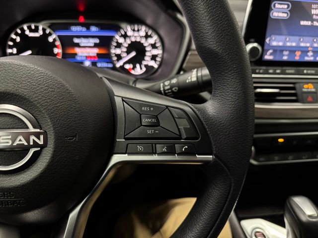 Used 2024 Nissan Altima 2.5 SV image 24