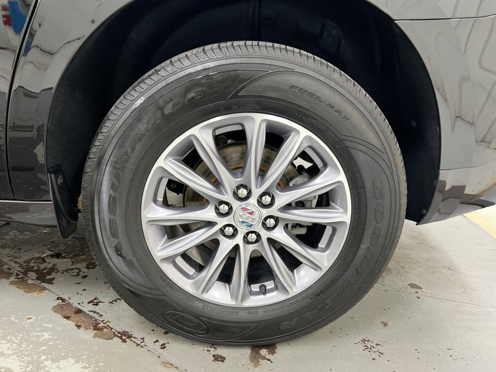 Used 2023 Buick Enclave Essence w/ Trailering Package, 5000 lbs. FWD image 27