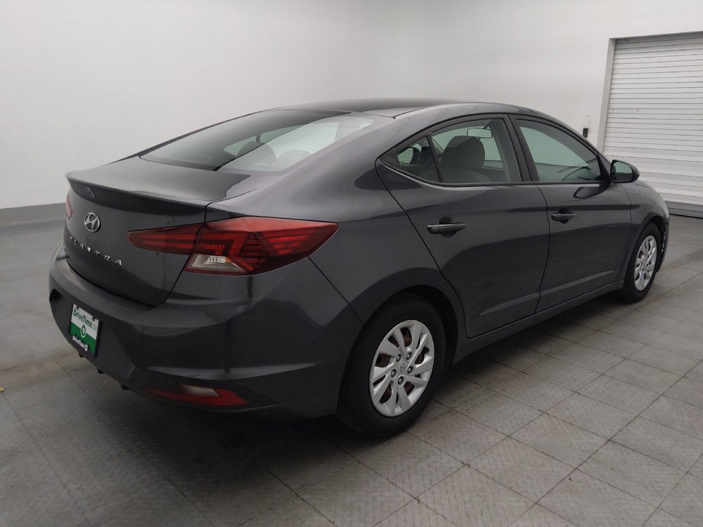 Used 2020 Hyundai Elantra SE FWD image 9