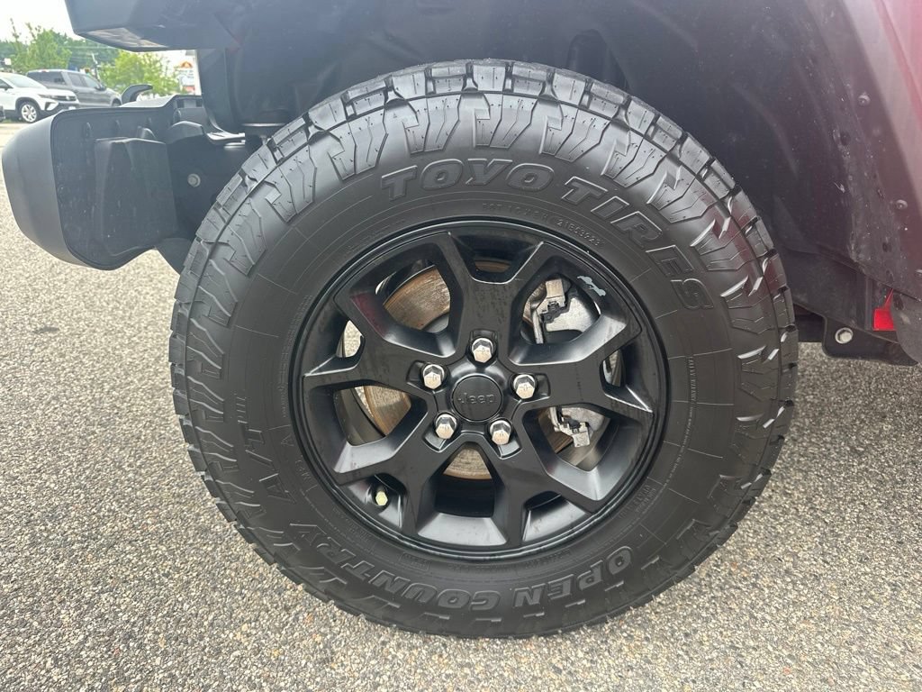 Used 2020 Jeep Wrangler Sport AWD/4WD image 34