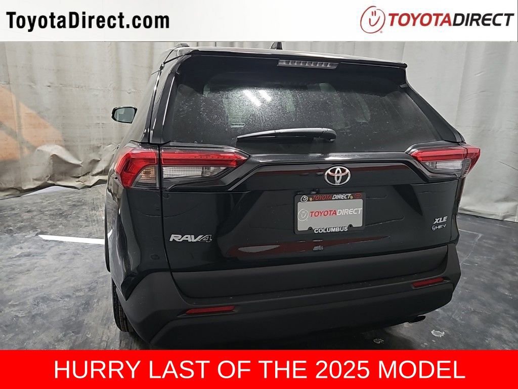 New 2025 Toyota RAV4 XLE image 6
