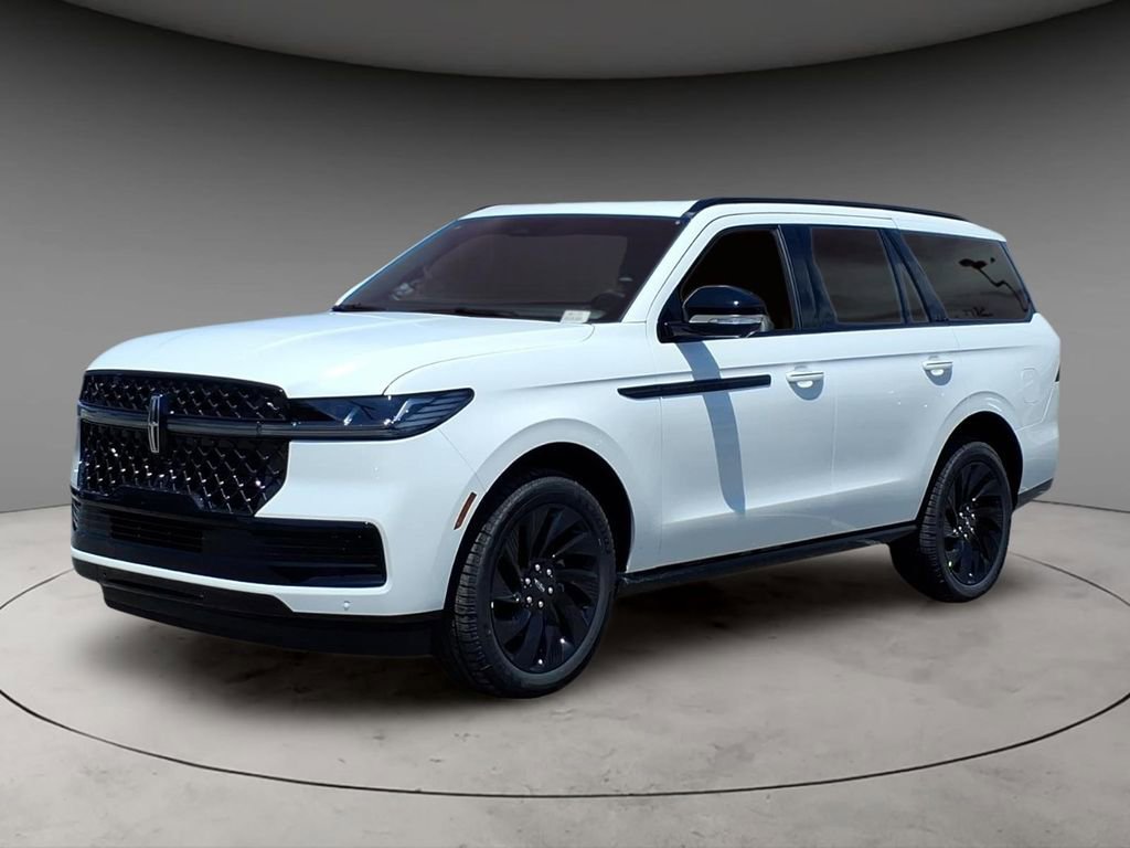 New 2026 Lincoln Navigator Reserve w/ Jet Appearance Package AWD/4WD image 1