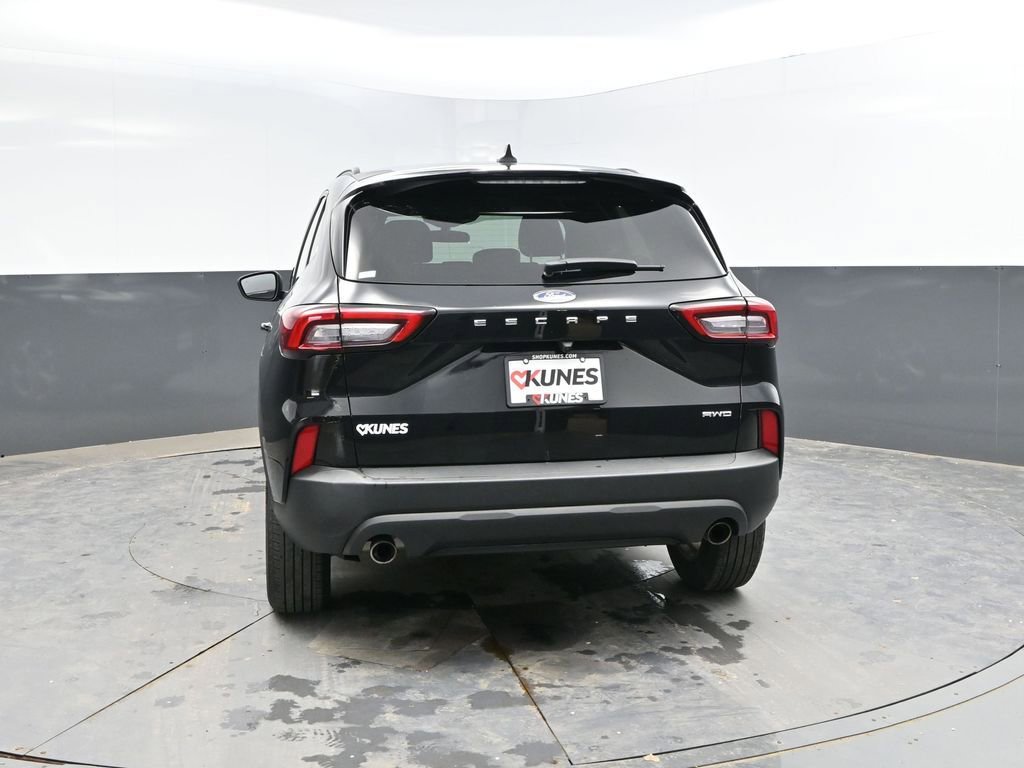 Used 2025 Ford Escape ST-Line AWD/4WD image 8