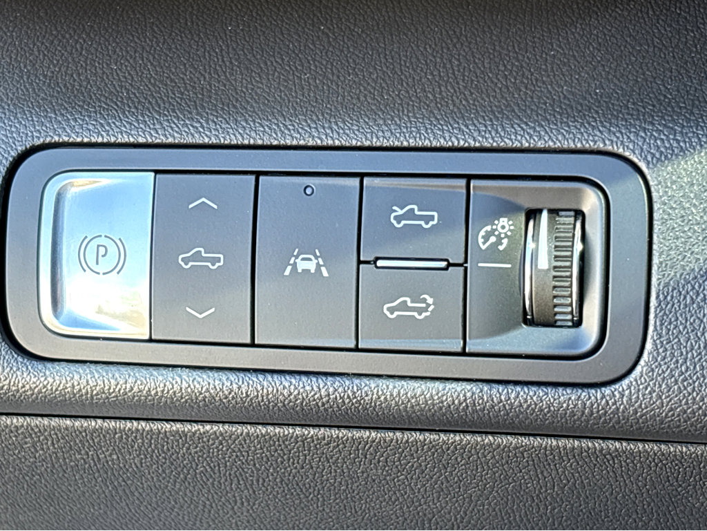 New 2025 Chevrolet Silverado EV RST image 12