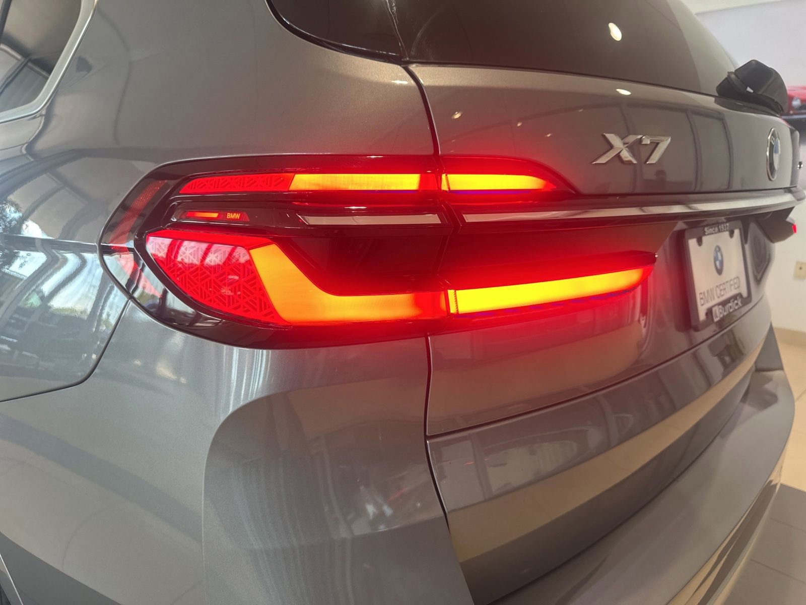 Certified 2023 BMW X7 xDrive40i w/ Premium Package image 8