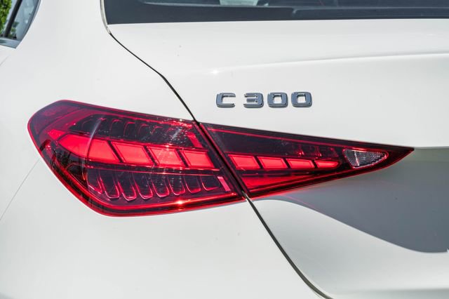 Used 2023 Mercedes-Benz C 300 4MATIC Sedan image 8