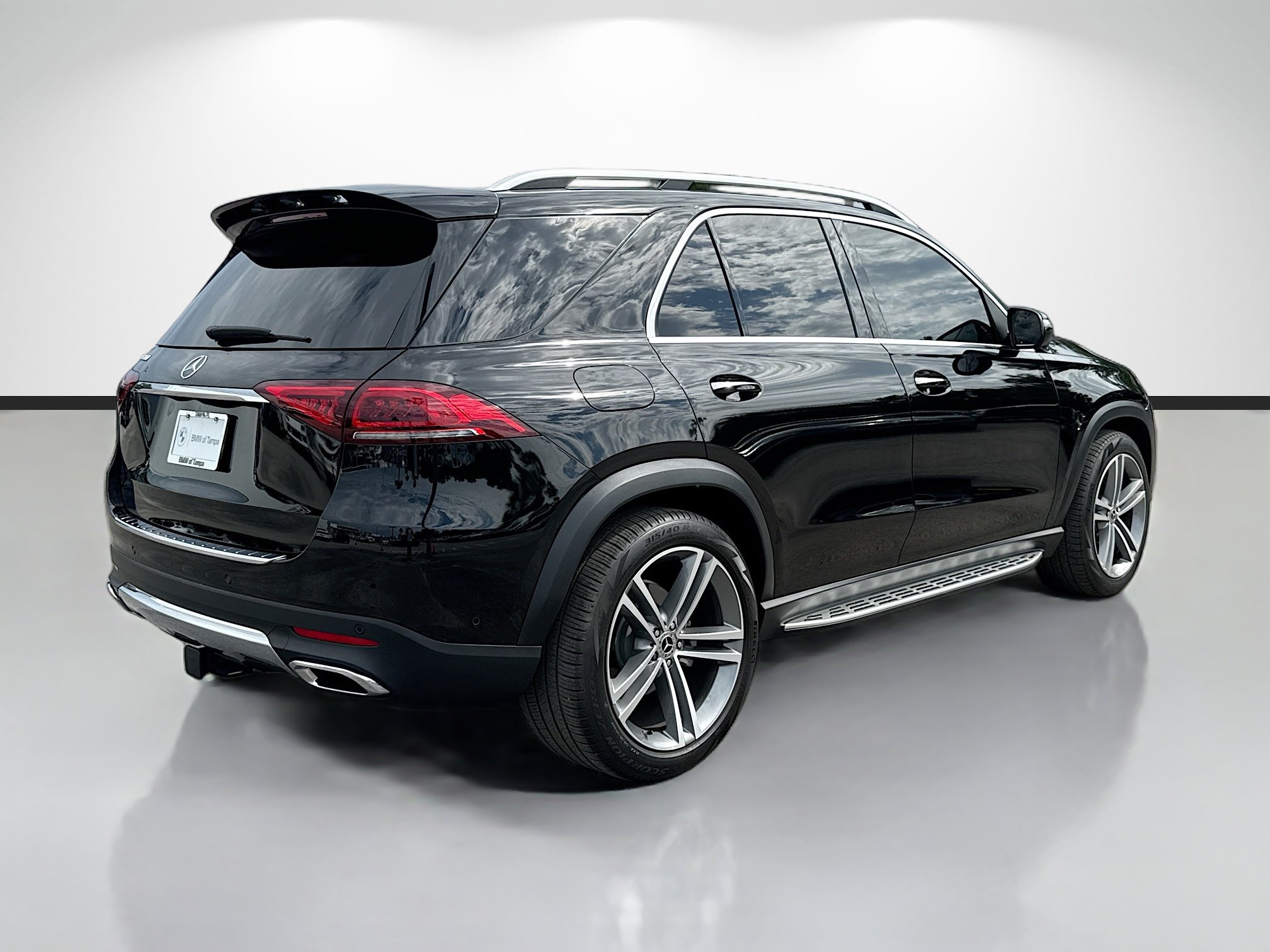 Used 2022 Mercedes-Benz GLE 350 image 3