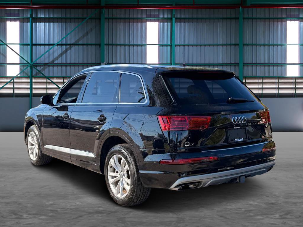 Used 2018 Audi Q7 3.0T Premium Plus w/ Premium Plus Package AWD/4WD image 3