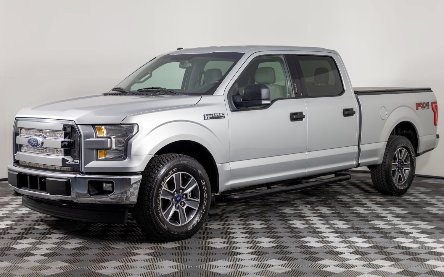 Used 2017 Ford F150 XLT w/ Equipment Group 301A Mid AWD/4WD image 1