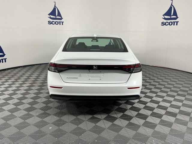 Certified 2024 Honda Accord EX image 5