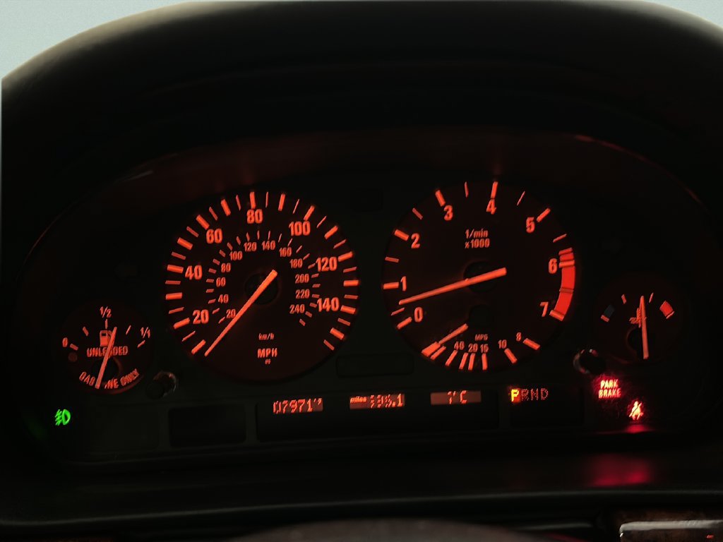 Used 2001 BMW 740i RWD image 30