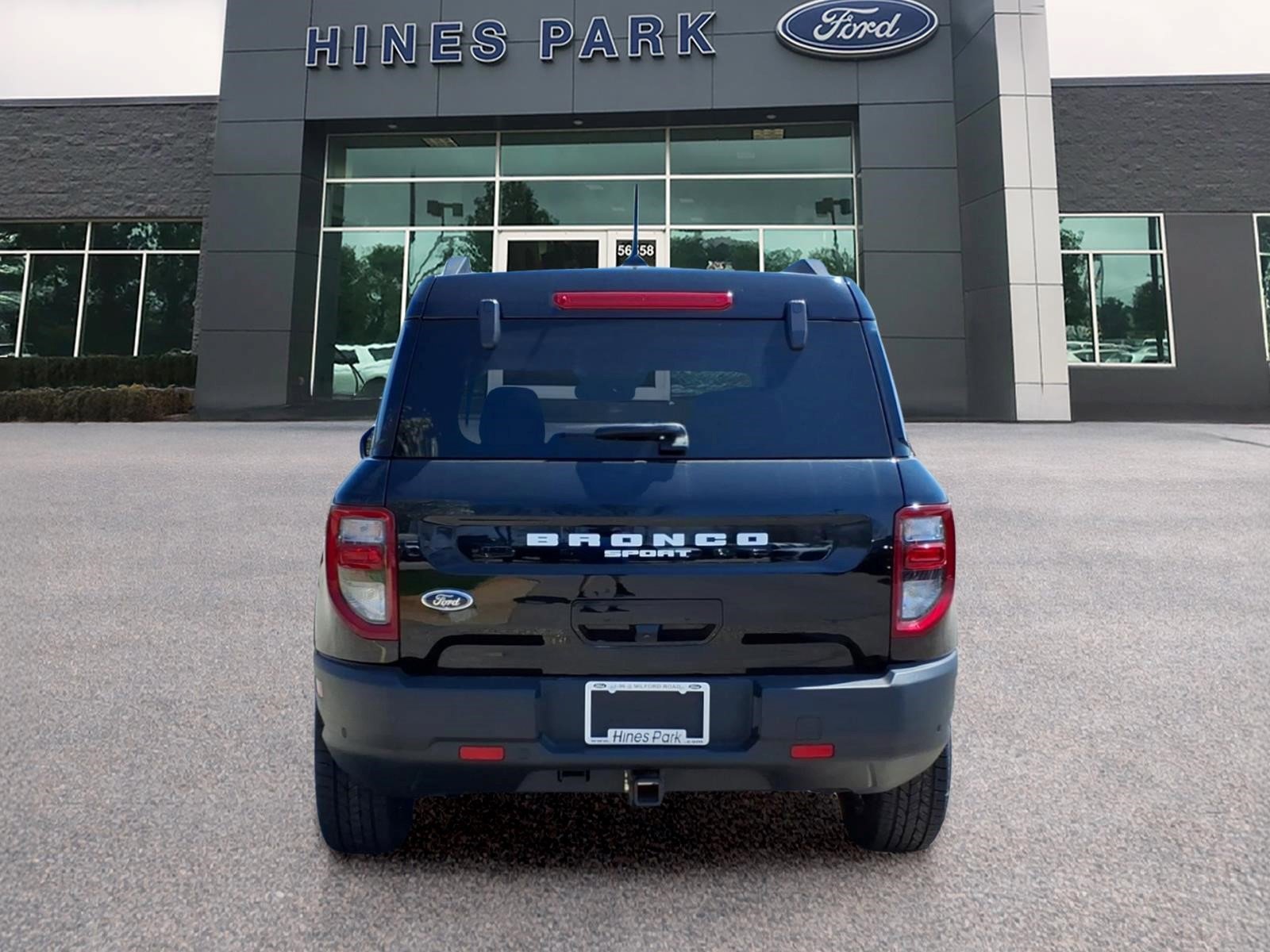 Used 2023 Ford Bronco Sport Outer Banks w/ Tech Package AWD/4WD image 6