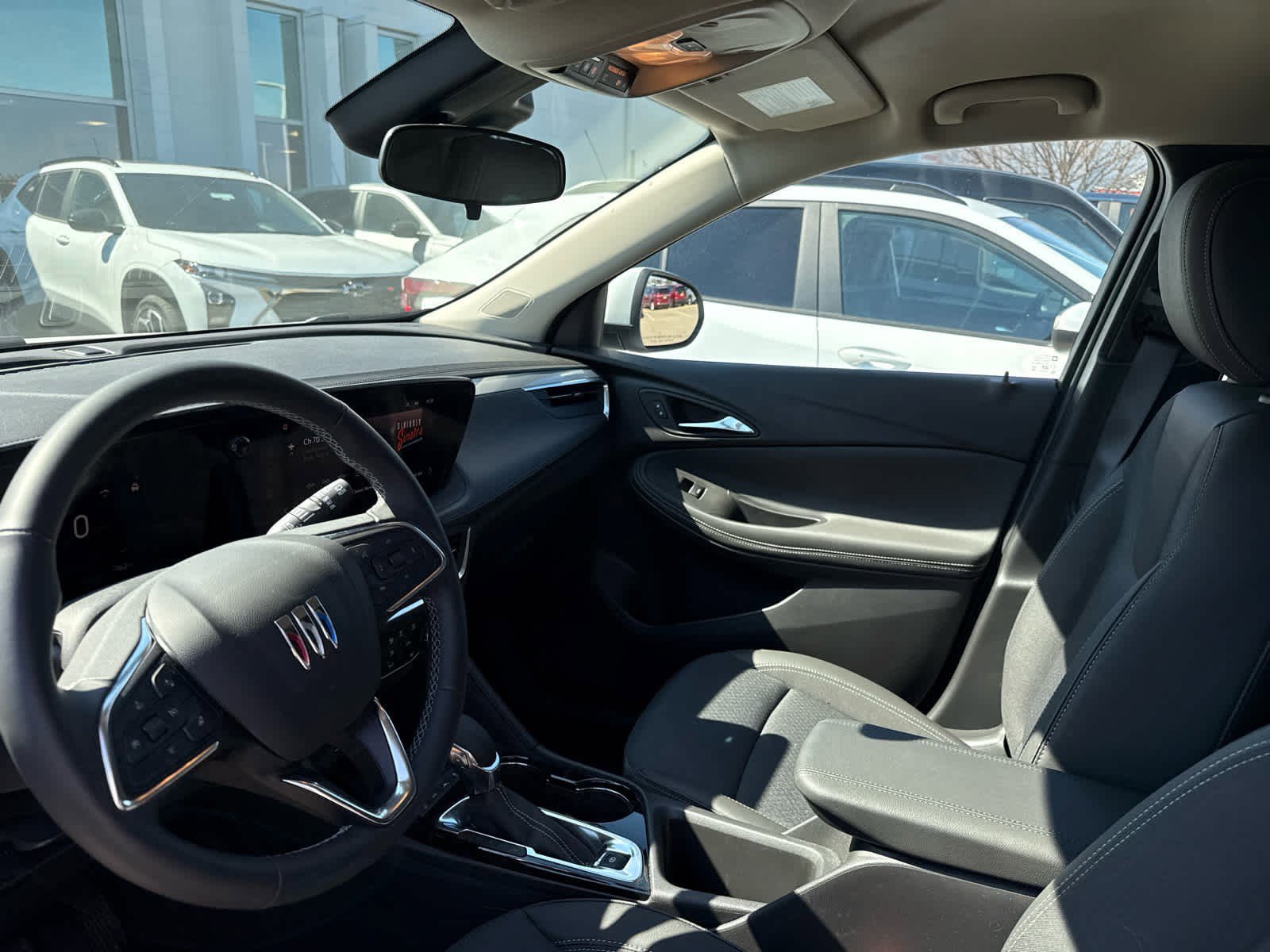 Used 2024 Buick Encore GX Preferred w/ Comfort Package image 8