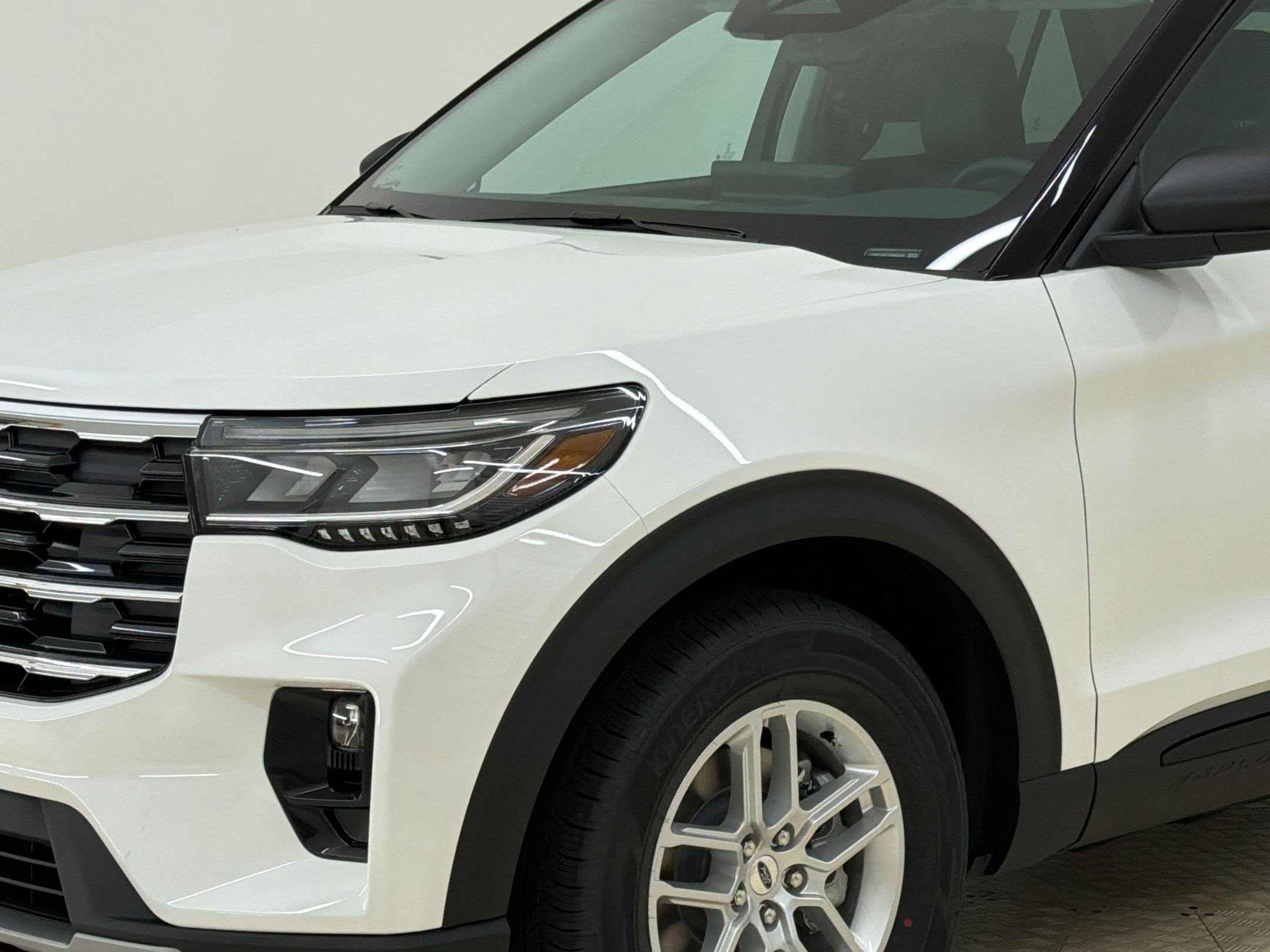 New 2026 Ford Explorer Active w/ Active Comfort Package RWD image 11