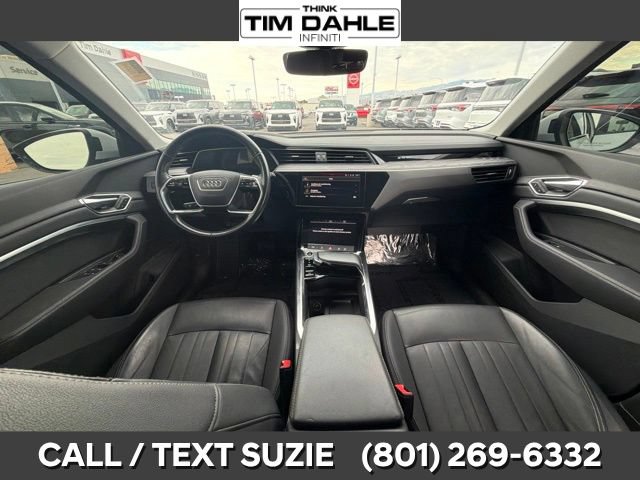 Used 2021 Audi e-tron Premium w/ Convenience Plus Package AWD/4WD image 2