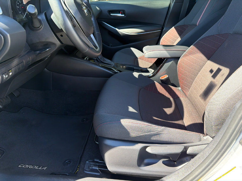 Used 2024 Toyota Corolla SE FWD image 11