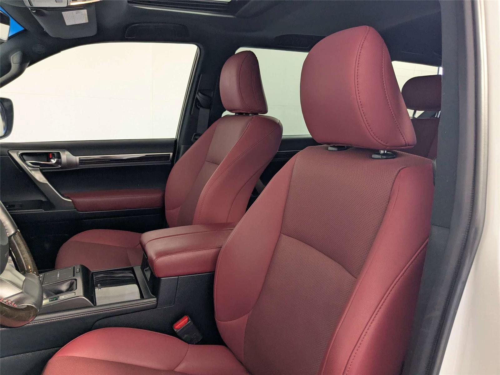 Used 2023 Lexus GX 460 Premium w/ Premium Package AWD/4WD image 10