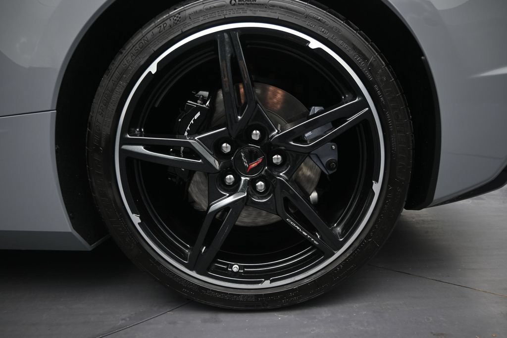 Used 2024 Chevrolet Corvette Stingray Convertible w/ 1LT RWD image 10