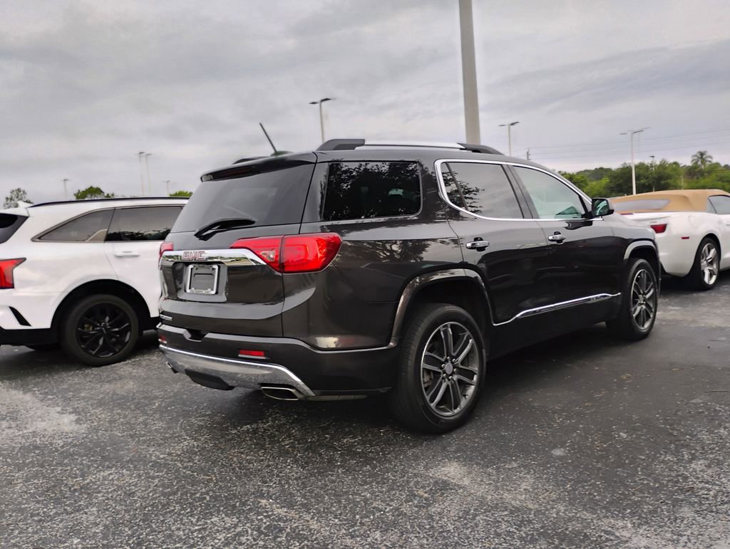 Used 2017 GMC Acadia Denali FWD image 3