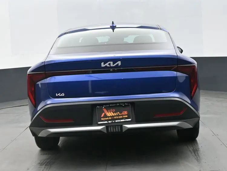 Used 2025 Kia K4 image 8