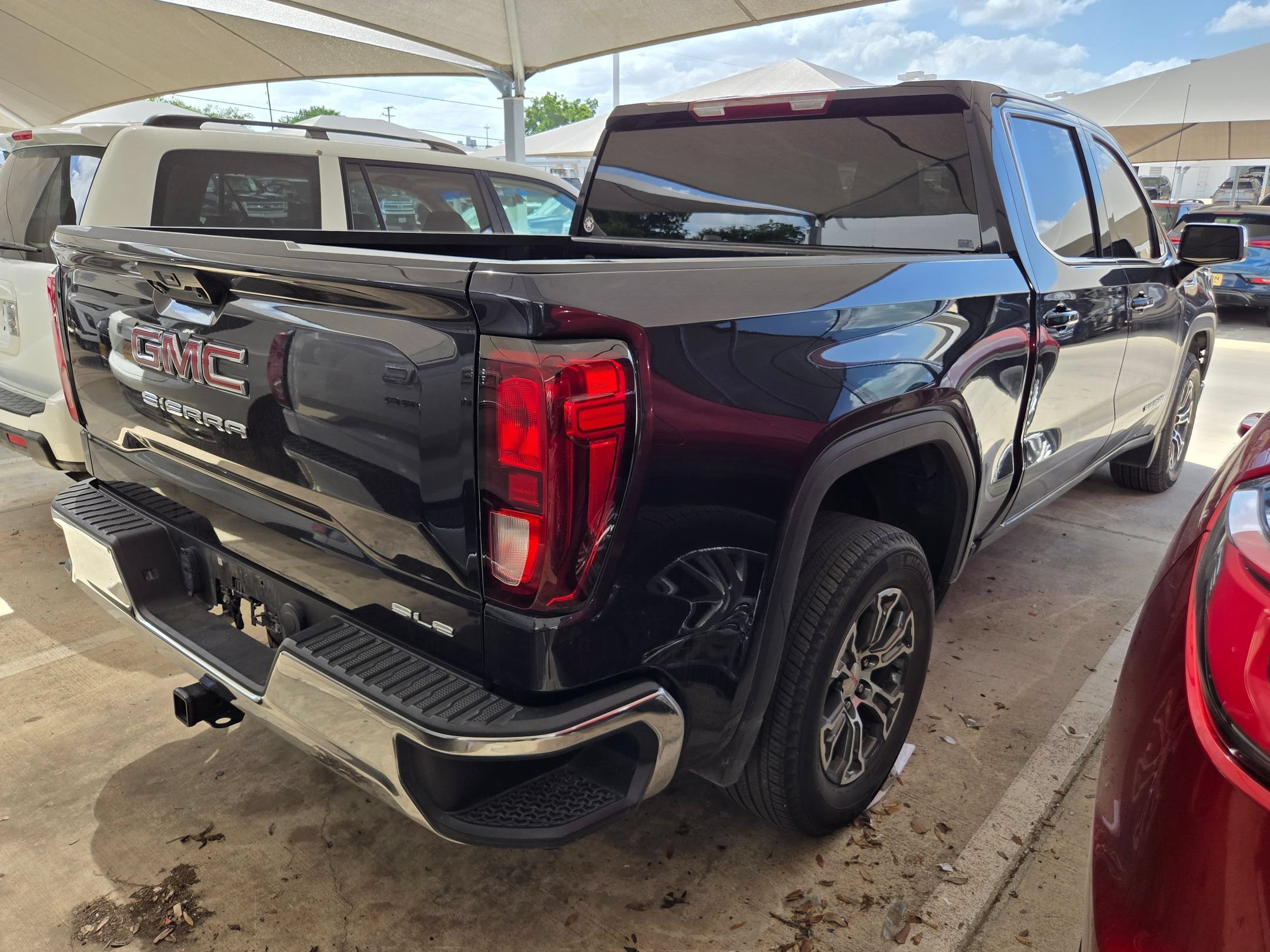 Certified 2023 GMC Sierra 1500 SLE RWD image 8