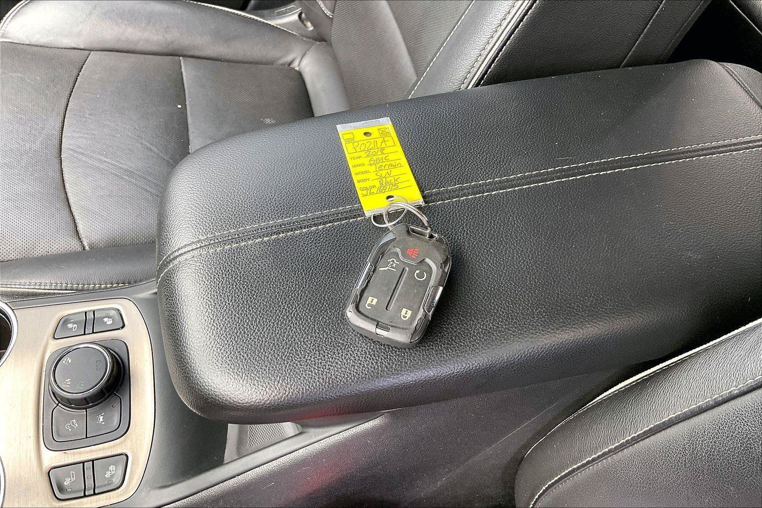 Used 2018 GMC Terrain Denali w/ Driver Alert Package II AWD/4WD image 12