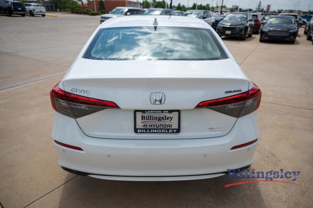 Used 2022 Honda Civic Touring image 4